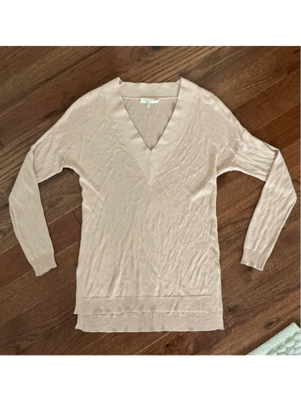 Women's Rag & Bone Beige V-Neck Sweater XXS